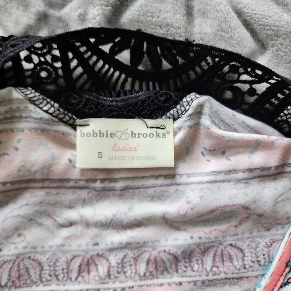 Bobbie Brooks summer dress with crochet back, Small, pink, teal, black - Picture 5 of 7